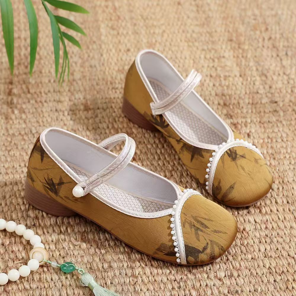 Chinese Style Women Low Heel C - Embroidery Horse avaliação e preço