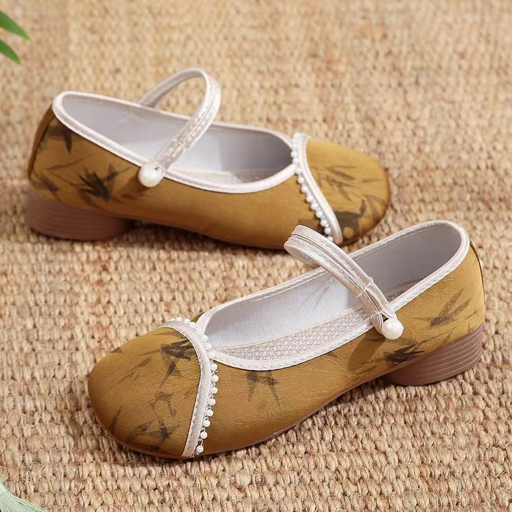 Chinese Style Women Low Heel C - Embroidery Horse avaliação e preço