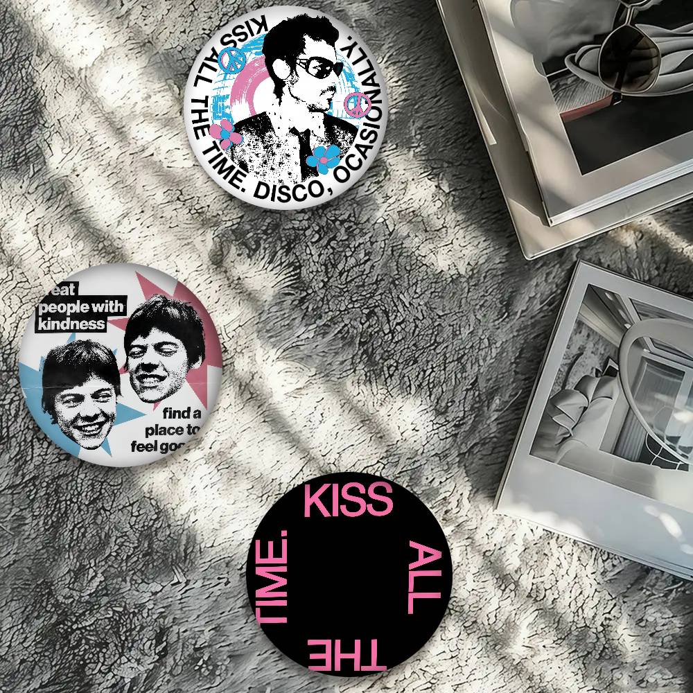 Kiss All The Time Harry Styles - Embroidery Kiss avaliação e preço