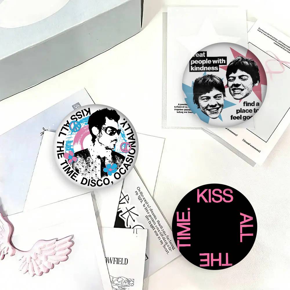 Kiss All The Time Harry Styles - Embroidery Kiss avaliação e preço